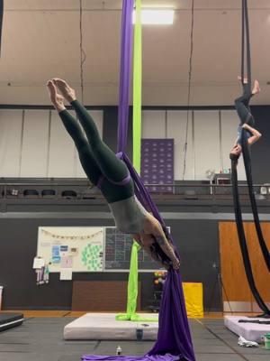 I ALMOST LOST MY PANTS - no will not post that video ! Only my coach and all my friends in class saw my undies 🥲😅😂 shoe lace did me dirty 😂 • • • #southdakotaarielarts #fyp #foryoupage #viral #arielsilks #silks #offseasontraining #offseason #circusarts #circusdusoleil #newbie #viraltok 