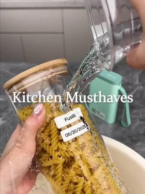 Waterproof label for kitchen items✨#asmr #thermalprinter #portableprinter #label #waterprooflabels #customlabels #kitchen #fyp #musthaves #share #foryouu #tiktokmademebuyit #homeorganization 