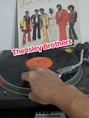 The Isley Brothers "Hello It's Me" #theisleybrothers #helloitsme #isleybrothers #ronisley #rnbsoul #rnbsoulmusic #rnbsoulmusiclovers #grownfolksmusic #vinyl #vinylrecords 