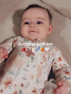 Night night girly 🤭💗 #fypシ #fyp #trending #babynightroutine #babygirl #mamasbestie #girlandboymom #sahm #babytok  #creatorsearchinsights 