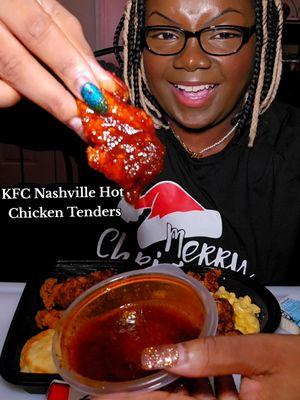 #nashvillehotchickentenders #KFC #asmr #foodreview #newfood #kfcbowl #macncheese #crunch 