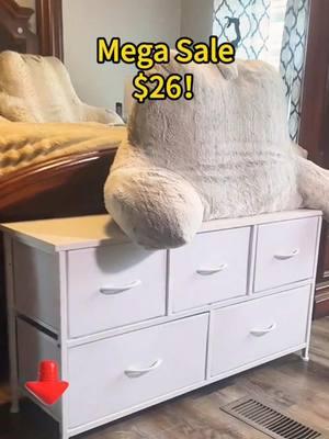 #closethack #closethack #closetorganization #closetorganizationhacks #closet #fabricdresser #dresser #dresserorganization #TikTokShop 