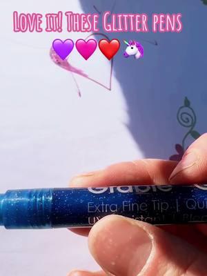 Another fun activity to do with your kiddos 🩷💜❤️🦄 #therapy #adulttherapy #toddlersoftiktok #keepingtoddlersbusy #glittergelpens #glitterpensoftiktok #tiktokmademebuyit #TikTokShop #tiktokpartner #fyp #coloring #girlythings 