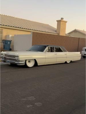 The 64 is done and looking good ,thanks @CashsCandyClassics for the kit it was real easy to install . #chadillacvegas #cashscandyclassics #CadillacKingsLasVegas #fyp #fourdoors #sedan 