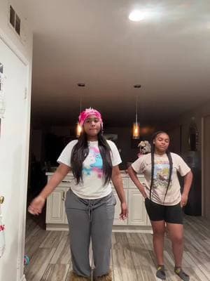 Back dancing in 2025 like we never stopped 😂 #fyp #dance #touchit #fypage #trending #lilsis #daminky 