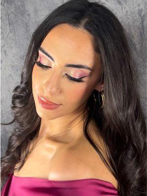 @beautyxdb did her magic ✨ love-struck glam this Valentine’s Day 💘✨💋 #ValentinesDayGlam #SoftGlam #RomanticMakeup #GlowUp #MUA #MakeupInspo #FlawlessFinish #PinkMakeup #GlamVibes #BeautyInBloom #HolidayGlam #ValentinesLook #MakeupArtistry #LoveIsInTheAir #ModelLife #GlamGoals