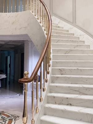 Marble custom design and decoration#naturalmarble #marblesupplier #marblefactory #marblestone #marblemosaictile #luxuryhouse #villa #interiordesign #mansion #villadesign #stairdesign #luxuryhousedesign 