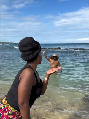 Hunk of love in the palm of my hand.🥰🥹😘🤣#honeylove #cutenessoverload #smooches #marriedlife #beachvibes #islandvibes #couple 