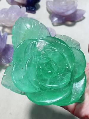 #flowers #carving #flurite #crystalwholesaleprice #crystalwholesaler #crystals 