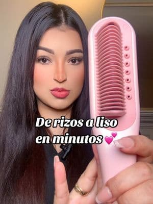 Cepillo alisador a vapor 💕 No volverás a durar largos tiempos alisando tu cabello! @wavytalkofficial #wavytalk #wavytalkheatedbrush #wavytalkhair #hairstyle #hairtransformation #wavytalkpro #hairtok #hairstyles #straighthair 