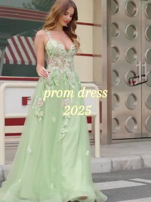 #zapaka #promdress #promdress2025 #prom2025 #promfashion #senioryear #promdressshopping #promdresschallenge #prom 