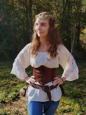 Get to know me a little🖤💫 ♡ ♡ ♡ ♡ ♡ ♡ ♡ ♡ ♡ ♡ #CapCut #gettoknowmechallenge #gettoknowme #aboutme #renfaire #renfaireoutfit #fae #fantasy #bookdragon #BookTok #bookgirl #reader #fantasyreader #fyp #foryou #foryoupage #foryoupageofficiall #fypシ #fypage #forfunsies 