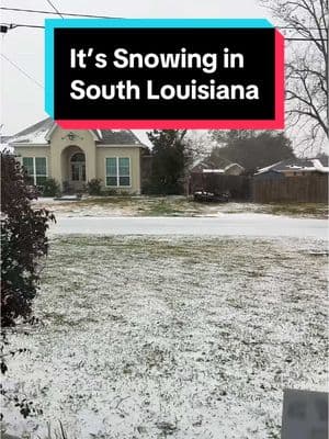 It’s snowing in South Louisiana. #louisiana #coullioncrew #snow 