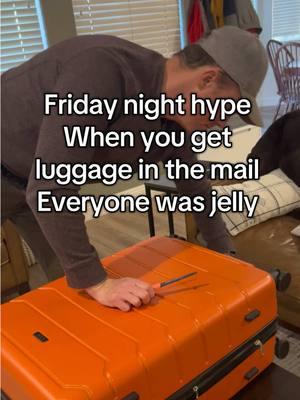 Luggage set opening on a wild Friday night in! Great quality, spins on all 4 wheels, and easy to store as they all stack inside each other. #luggage #luggagepacking #suitcase #rollingsuitcase #luggageset #uuh #uuhluggage #travel 