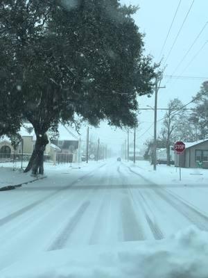 Just cruising around Baytown #2025snowday #baytowntexas #baytown #baytowntexas❤️ #fyi #bluecollar #foryourpage 