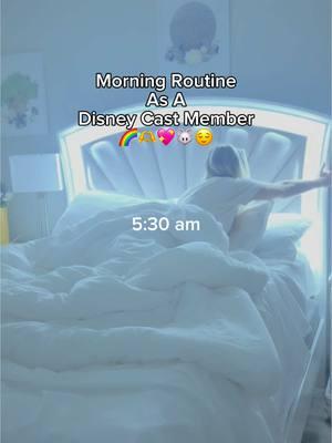 morning assigner shifts are my favorite!!! i hope everyone STAYS WARM TODAY and of course have a magical day <3 #disneyworld #dcp #disney #dayinmylife #morningroutine #timestamps #disneyvlog #disneycreator #Lifestyle #wdw #disneyparks #castmember #florida #disneyparks #magickingdom #polynesianresort #disneytiktok #disneyfyp #fyp #foryoupage @Disney Parks 