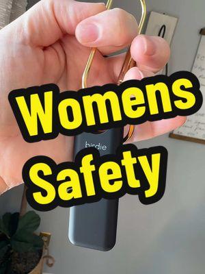 I’m so thankful I have this in todays world #safety #womenssafety #safetyfirst #birdie #chirploudly #TikTokShop #tiktokmademebuyit #ttsdelightnow #toptierjanruary 