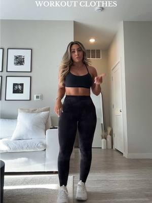 finding good quality activewear is my thing 🤝🏼 whole set on my amazon in bio 🖤  #workoutclothes #gymmotivation #fyp #GymTok #workoutfit #amazonfinds #matchingoutfits #matchingset #amazonactivewear #gymfit #amazonfinds 