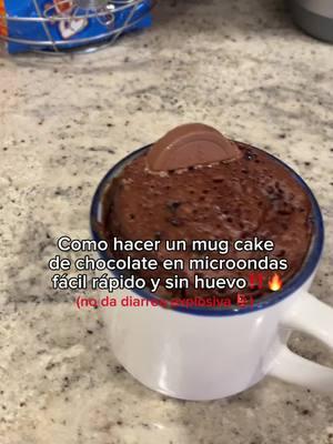 Tutorial de como hacer un mug cake de chocolate en microondas fácil y rápido y sin huevo, por si estás muerto de hambre 🔥🔥‼️// #CapCut #paratiiiiiiiiiiiiiiiiiiiiiiiiiiiiiii #foryoupag #fyp #mugcake #tiktokcocina #microondas #fyp #apoyo #xyzbcafypシ #fypp @TikTok 