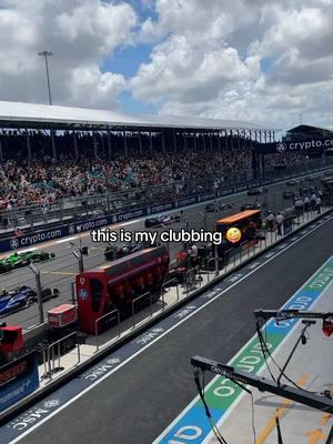 in da motorsports clerb we all fam 🏎️#f1fans #f1grandprix #lemans24h #formulae #indycar #f1fangirls 