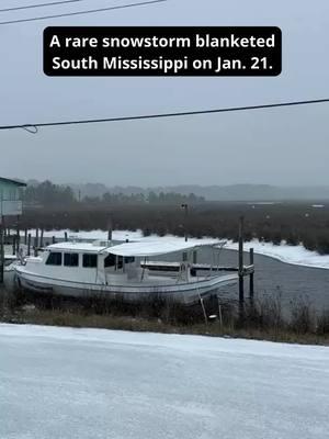 A snowstorm is blanketing the deep south. Snow began early Tuesday, Jan 21, and is expected to keep falling most of the day. The storm closed roads, schools and businesses. #news #mscoast #mississippi #snow #deepsouth #snowstorm #weather