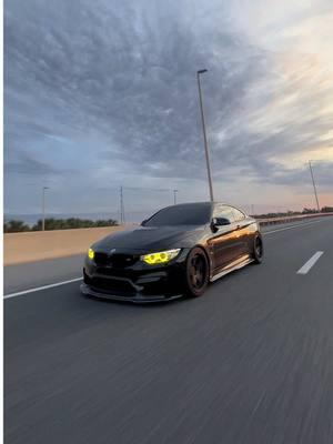 How do I look 😏 #m4 #carsoftiktok #f82 #s55 #mperformance #trending #bmwmotorsport #viral #bmw #