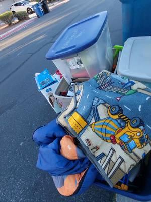 millonario se enoja y tira los juguetes y peluches de sus hijos a la basura en usa#fypage #viraentiktok #dumpsterdiving #loquetiran #losmillonariosenusa #dumpsterdiving #loquetiran #entodoelmundo #fypage #loquetiranentodousa #parati #dumpsterdiving #viral #fypage #losrecolectores #debasuraenusa #dumpsterdiving #parati #lospepenadoderes #dedineroenusa #fypage #losguardianes #deloadolaresenusa #losrecolectores #delosdolaresenusa #parati #dumpsterdiving #gracias #fypage 