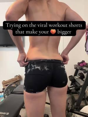 ARE WE KIDIDNG?! how are these only $5?!?  The quality is so good and they make your 🍑 look AMAZING #workoutshorts #glutegrowth #workoutclothes #fitnessgirl #girlswholift #workoutoutfits 