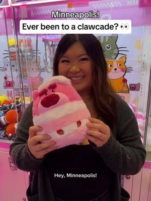 A clawcade with giveaways, super cute plushies, and the best vibes? We’re there! 🏃🏻‍♀️ This gem is the most adorable activity outing and their mission: nobody leaves empty handed! 👏🏻 @nekoclawww  We had so much fun playing their claw games and are obsessed with the mini ones! They’re hosting some amazing Chinese New Year events that are not to be missed starting on January 18th through February 2nd! 💌 Send this to your favorite arcade buddy! 🤳🏼 . . . #minneapolisthingstodo #minneapolismn #twincities #minneapolisevents #minneapolis 