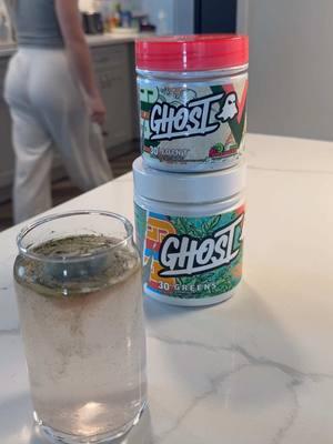 My daily drink 🌱🦴 On FLASH SALE for 3 more days when you shop this video link!  The time is now 👻  @GHOST LIFESTYLE  #ghostlifestyle #greens #jointsupport #jointhealth #supplements #TikTokShop #flashsale #wellness #healthyliving #healthylifestyle 