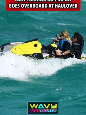 This couple flipped over at Haulover Inlet and ended up on the beach because they didn't know how to flip the jetski back upright. 😳 #wavyboats #haulover #hauloverinlet #hauloverboats #boats #boatfails #fyp #foryoupage #boatlife #boatsdaily #usaboatlife #haulovervideos #hauloversandbar #bocainlet 