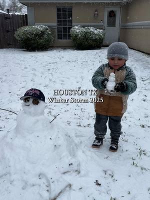 Last time it snowed I was pregnant & I am so glad he enjoyed some snow now as a big boy!🥹🥶🩵   #winterstorm2025 #houstontx #houstontexas #houstonwinterstorm #snowday2025 #houstonsnowday #familytime #familytiktok #familythings #familyfun 