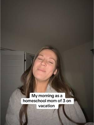 I’ve already lived like 10 different lives by 9am 🤣🤣 #caseyandkaci #dayinmylife #homeschool @Bloom Nutrition #bloompartner 