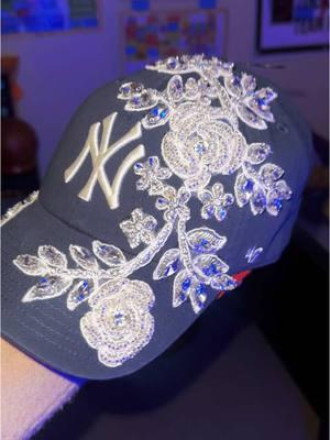 MADE BY ME 🧢🗽💪🏼 #NYCap #customhat #yankeefitted #Yankee #YankeeCap #Brooklyn #Ny #NewYork #Harlem #brooklyn #DIY 