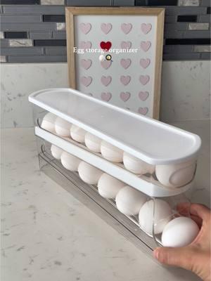 Replying to @Liv a must have 🥚🍳✨ #eggcontainer #fridgemusthaves #fyp 