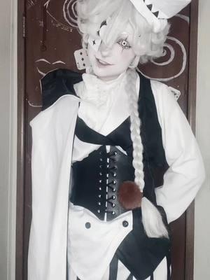 NIKOLAI  #foryou #pourtoi #bungoustraydogs #nikolaigogol #nikolai #nikolaicosplay #nikolaigigolcosplay #cosplay #bungostraydogs #bsd #bungoustraydogscosplay #bungostraydogscosplay #clown 