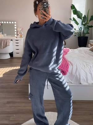 @Edikted  #edikted #ediktedtryon #outfit #OOTD #girlsfashion #outfitscute #outfitinspo #sweatset #hoodie #easyoutfits #comfyoutfits #cozyoutfitsforhome #knithoodie #knitpants 