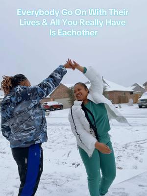 Houston Snowed Today & It was so beautiful ❄️ 🥺 #foryou #houstonsnow #fruitandpree @Mrs. Hawkins 