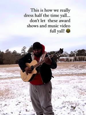 #rodeosavedme #lmghouston #snow #texassnow #texascheck #cowboys #countrysingers #truecountry #texascountry 