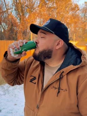 SALUDOS AMIGOS 🍻 #snow #albani #corrido #fy #viralvideo #xx 