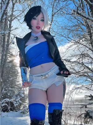 Luna snow in the snow ❄️💙 #lunasnow #lunasnowcosplay #marvelrivals #altgirl 