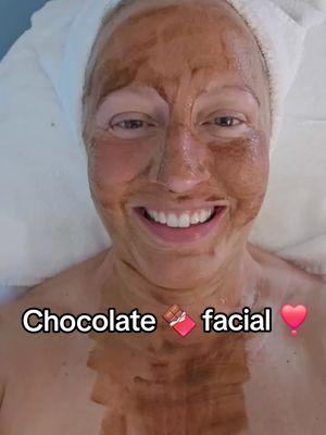 Get your skin glowy for Valentine’s Day ❣️ #explorewithcassie #cassiehepler #organicskin #organicskincare #organicskincareproducts #organicskincare🌱 #ipltreatment #tikel #chocolateface #chocolateskin #tempe #tempeaz #tempeaz🌵 @Love Skin Botanicals USA 