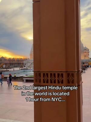 Truly one of the most incredible places I’ve ever seen, great for a day trip from NYC! Also make sure to visit their store/cafe on the campus!  📍BAPS Swaminarayan Akshardham  112 N Main St, Windsor, NJ 08561  #NYCGetaway #NewJersey #NJ #HinduTemple #Temple #Travel #Adventure #Landmark #akshardham #travelbucketlist 