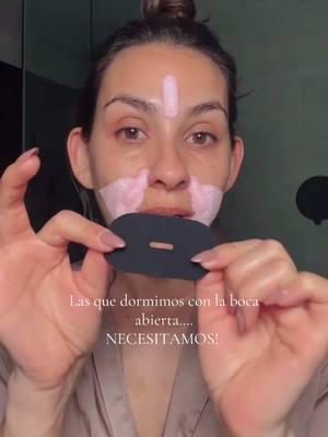 Ya probaste este mouth tape? #skincare #nightskincareroutine #over30skincare #over30club #over40club 