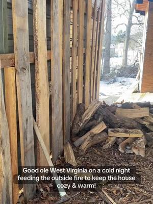 #outsidestove #wv #rednecklife #firewood #coldnights #fyp 