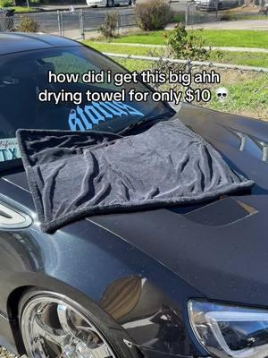 This is massive… 😏 #cardryingtowel #cardetailing #carsoftiktok #TikTokShop #foryoupage #viral 