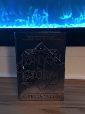 Thanks target for having just enough so I could get it 🫶🏻 About to start it, my bingo card at the ready. #targetedition #onyxstorm #rebeccayarros #fantasy #ironflame #fourthwing #romantasy #BookTok #tiktok #target #bookworm #tairn #andarna #basgiathwarcollege 