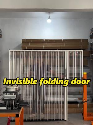 Crystal folding doors can isolate the cooking fumes from the kitchen, prevent the air conditioning in the living room from leaking to the stairs, protect the door, and save space #foldingdoors #pvcdoor #partitiondoor #pvcfoldingdoor #aluminum #factory #deco #tottme #chinawindoors