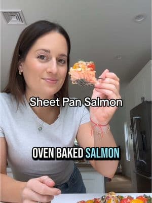 🍣 The BEST Sheet Pan Salmon 🍣 The perfect salmon recipe doesn’t exi— Just kidding, of course it does 😉 Ingredients ✨ golden cherry tomatoes red cherry tomatoes shallot garlic fresh thyme fresh oregano paprika salmon Full recipe in my prof and also here: https://jz-eats.com/oven-baked-salmon-in-foil/ #sheetpansalmon #sheetpanrecipes #salmonrecipe 