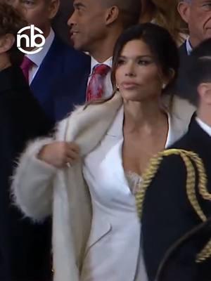 Lauren Sánchez, la prometida de Jeff Bezos, fue sensación en la inauguración del presidente Donald Trump. #NB #DonaldTrump #laurensanchez #jeffbezos